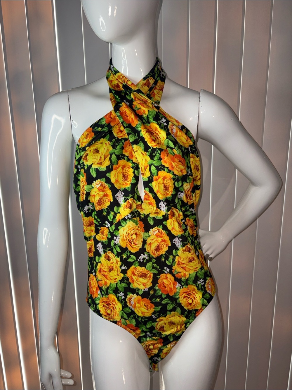 NWT Zara Floral Twist Halter Keyhole Bodysuit Black Yellow Roses Backless Large